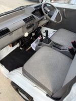1990 Suzuki Carry Kei Truck - Image 10