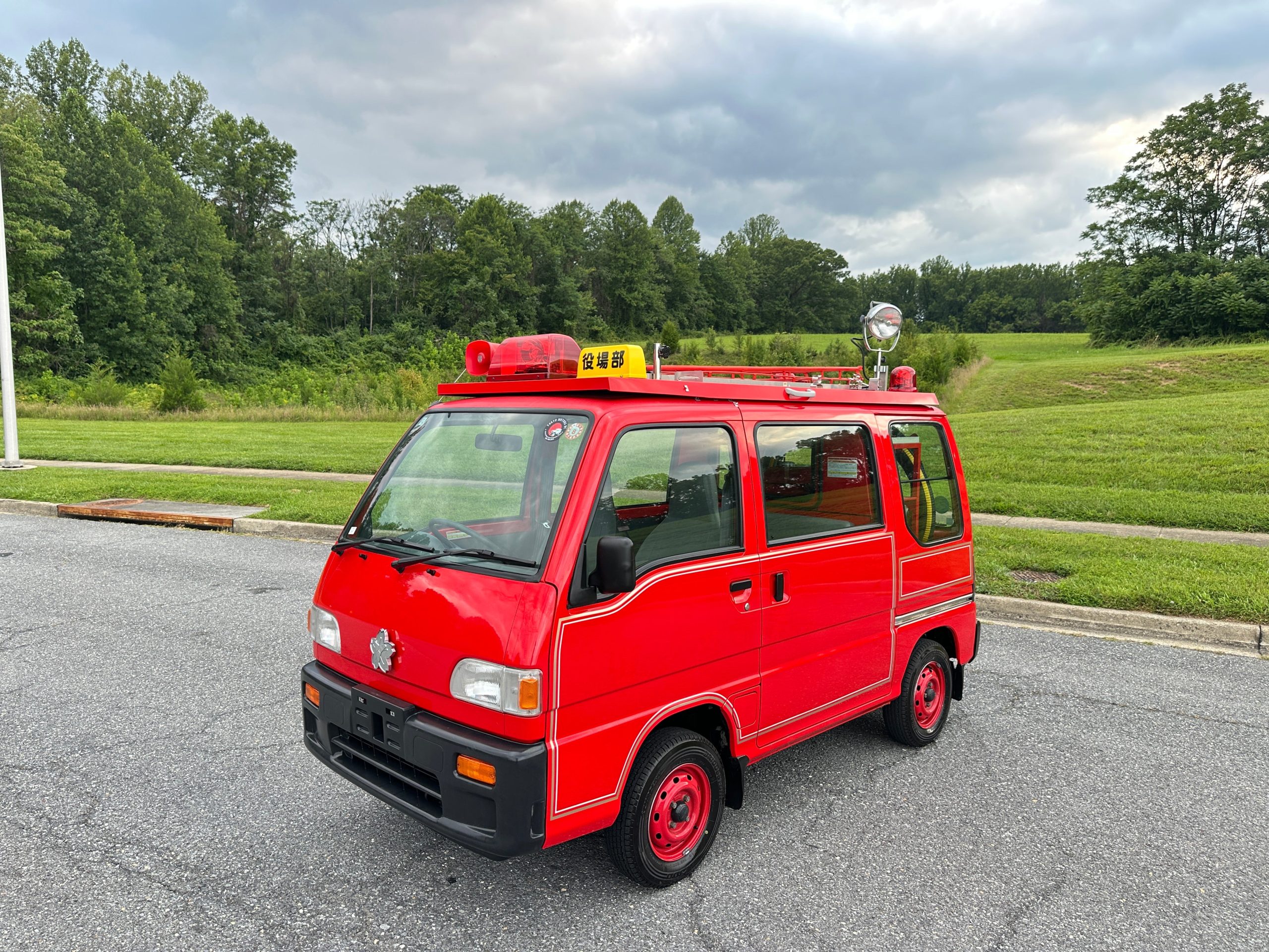 RARE FIRE VAN - 1997 SUBARU SAMBAR DIAS 4WD - FULLY EQUIPPED — LOT#931 RARE FIRE VAN - 1997 SUBARU SAMBAR DIAS 4WD - FULLY EQUIPPED — LOT#931